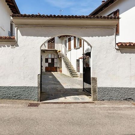 Clelia'S Apartment Como Exterior photo